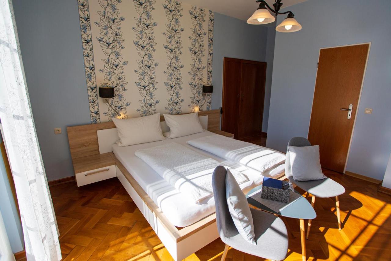 Apartmán Der Weinladen Kröv Exteriér fotografie